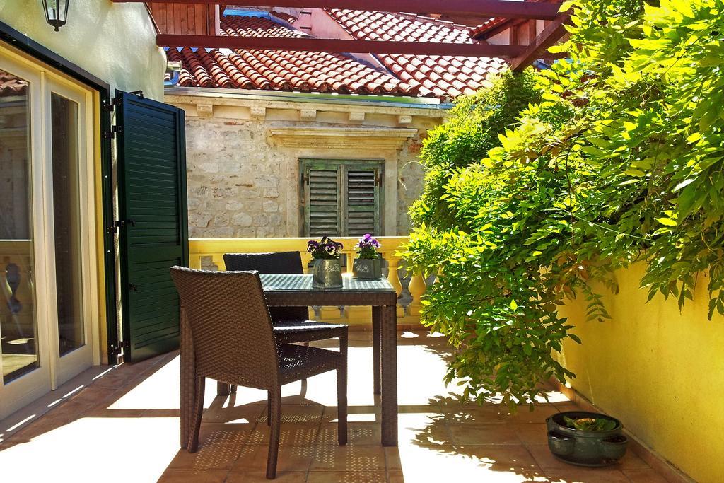 Medulic Palace Rooms & Apartments Šibenik Esterno foto