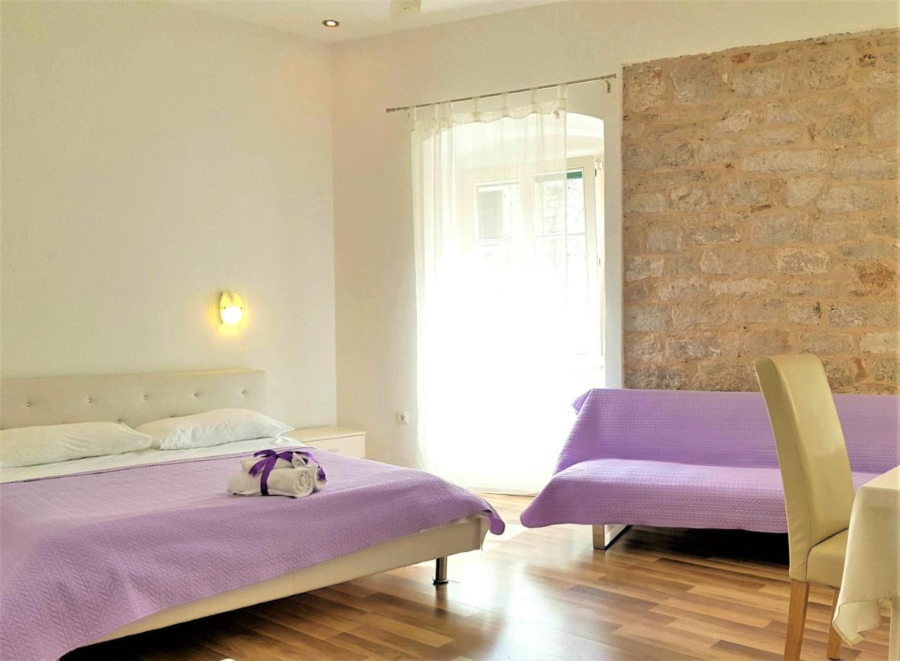 Medulic Palace Rooms & Apartments Šibenik Esterno foto