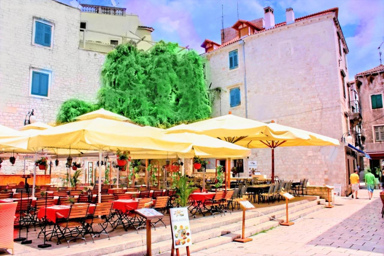 Medulic Palace Rooms & Apartments Šibenik Esterno foto